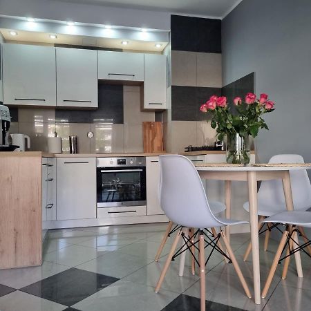 코워브제크 Apartament Bajkowe 아파트 외부 사진