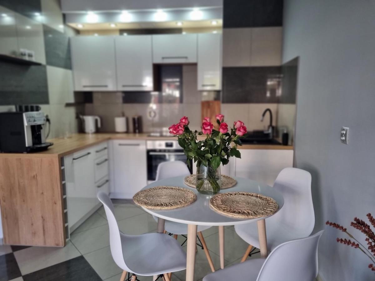 코워브제크 Apartament Bajkowe 아파트 외부 사진