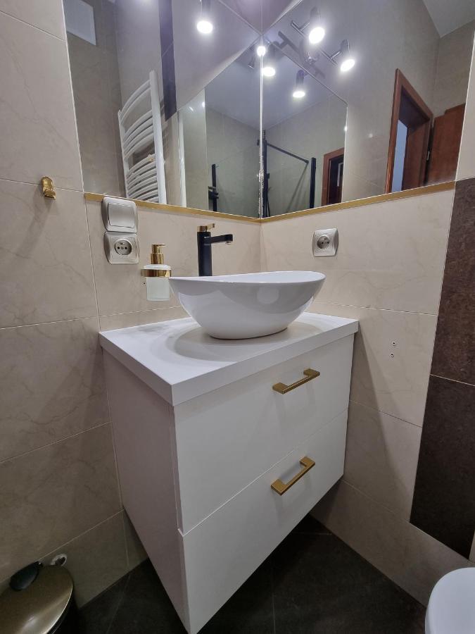 코워브제크 Apartament Bajkowe 아파트 외부 사진